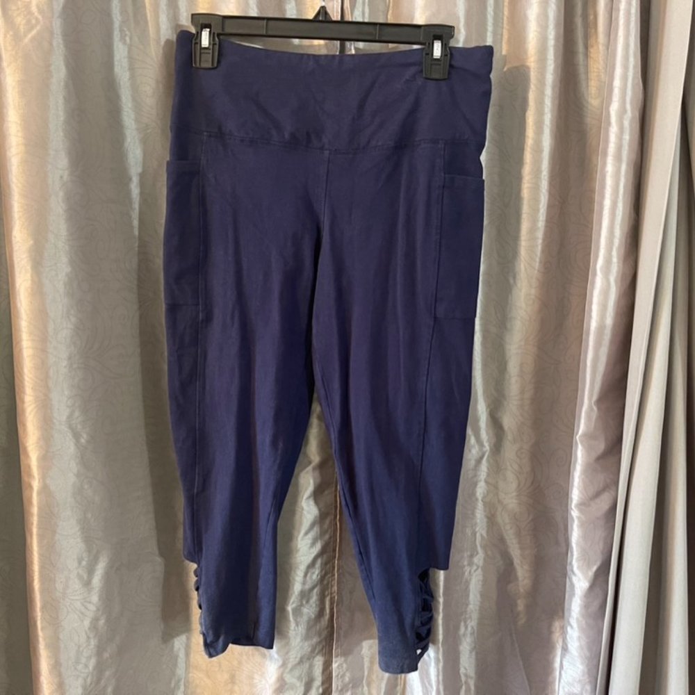 Large, Blue, capri leggings